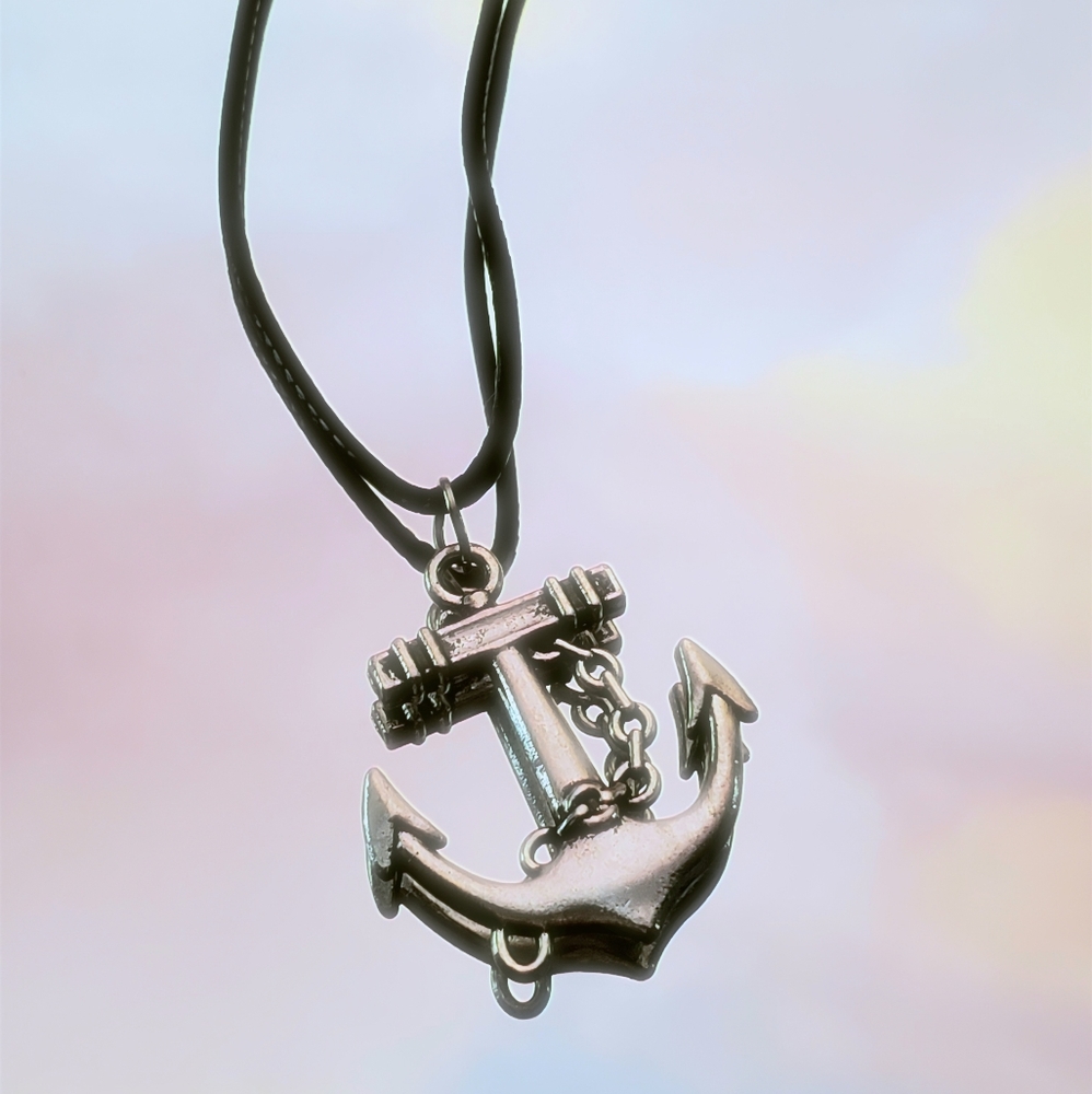3 FOR $15 ♦️ Anchor Leather Chain Necklace